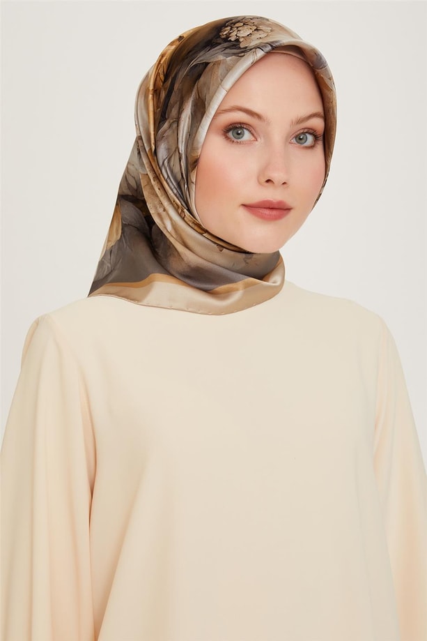 Armine Çiçek Desenli Twill Saf İpek Eşarp 9211D 03