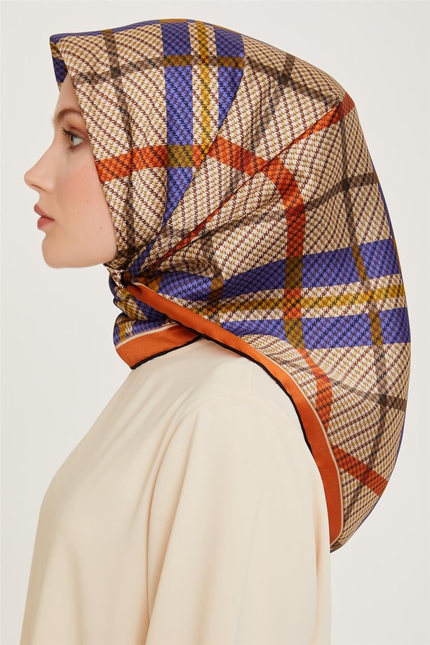 Armine Geometrik Desenli Twill Saf İpek Eşarp 9247D 02