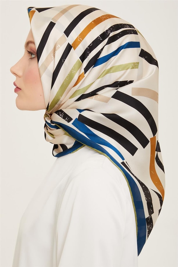 Armine Sura İpek Eşarp 24Ya9101 85