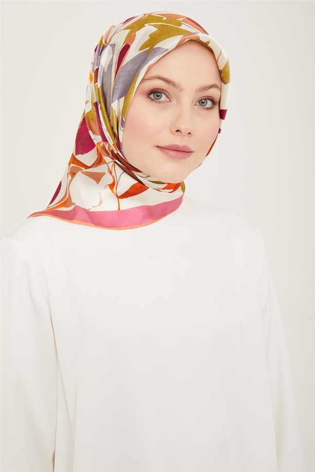 Armine Sura İpek Eşarp 24Ya9153 52