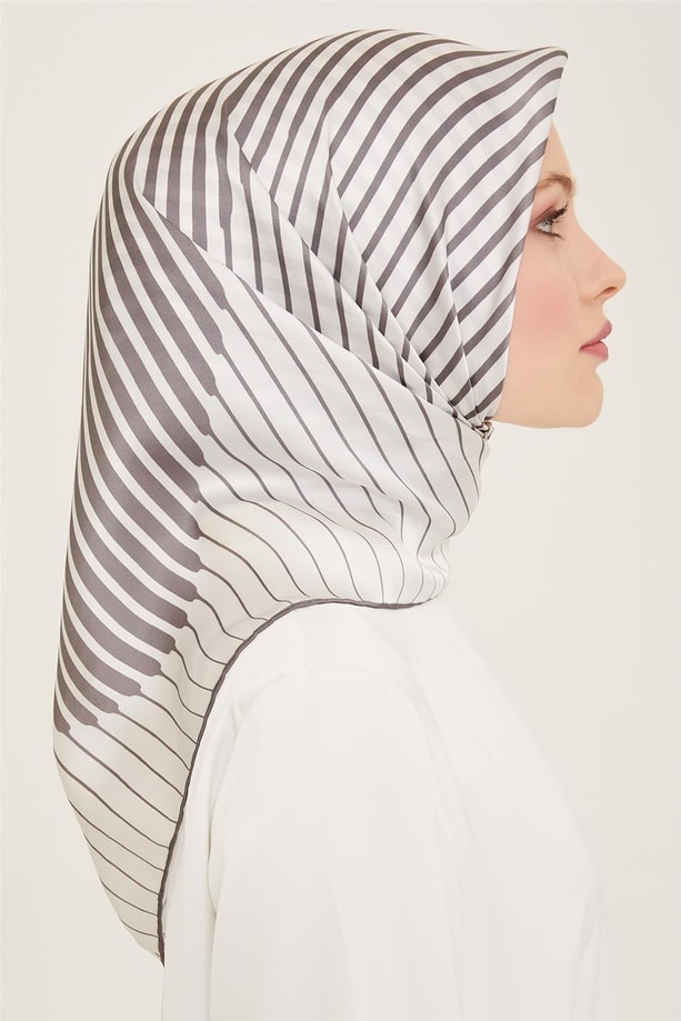 Armine Sura İpek Eşarp 24Ya9158 04