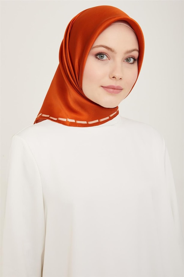 Armine Sura İpek Eşarp 24Ya9165 12