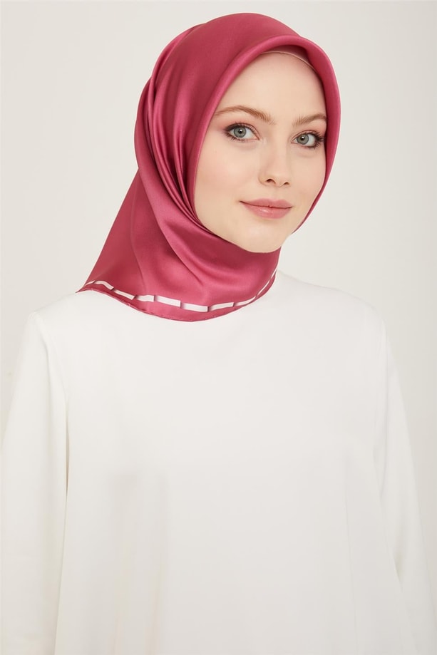 Armine Sura İpek Eşarp 24Ya9165 51