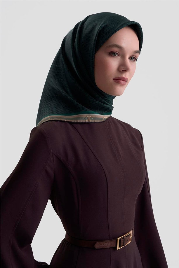 Armine Monogram Desenli Saf İpek Twill Eşarp 9401D 32