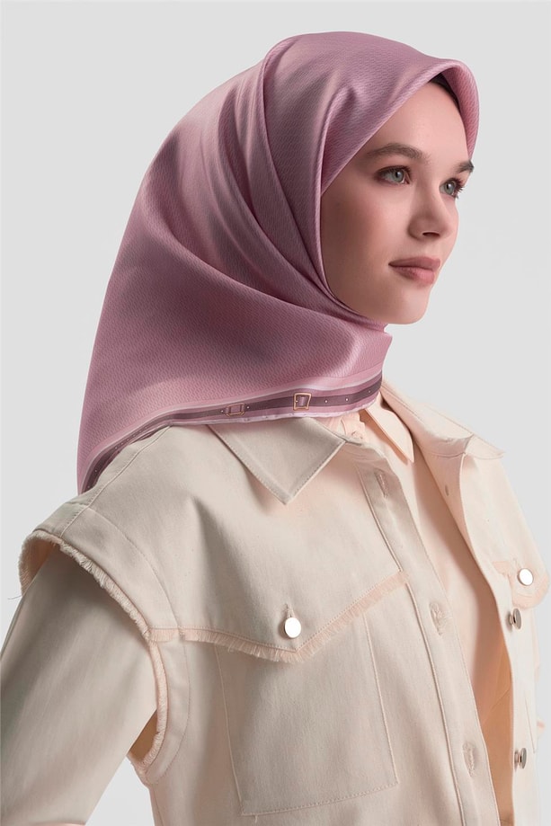 Armine Monogram Desenli Saf İpek Twill Eşarp 9401D 37