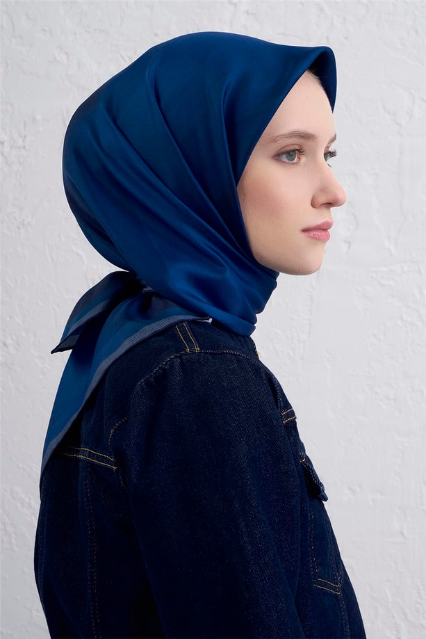 Armine Geometrik Desenli Saf İpek Twill Eşarp 9402D 83