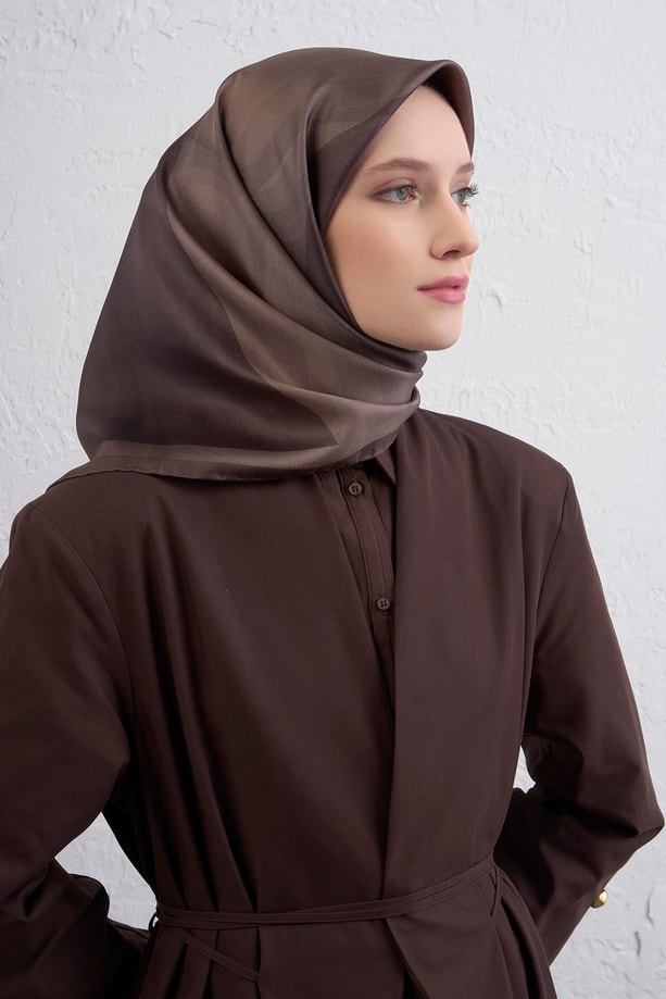Armine Geometrik Desenli Saf İpek Twill Eşarp 9402D 84