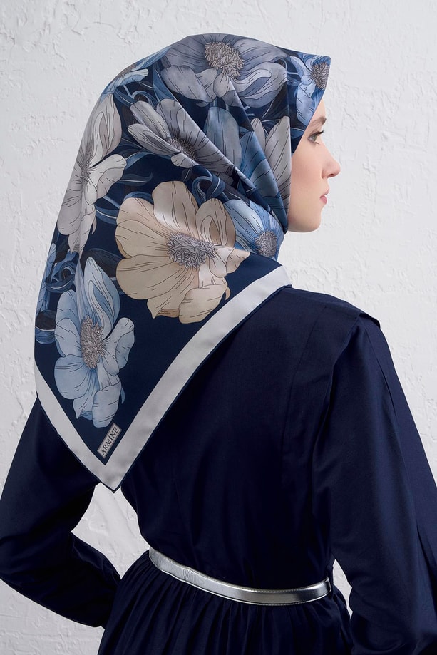 Armine Çiçek Desenli Saf İpek Twill Eşarp 9403D 83