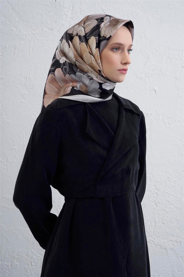 Armine Çiçek Desenli Saf İpek Twill Eşarp 9403D 84