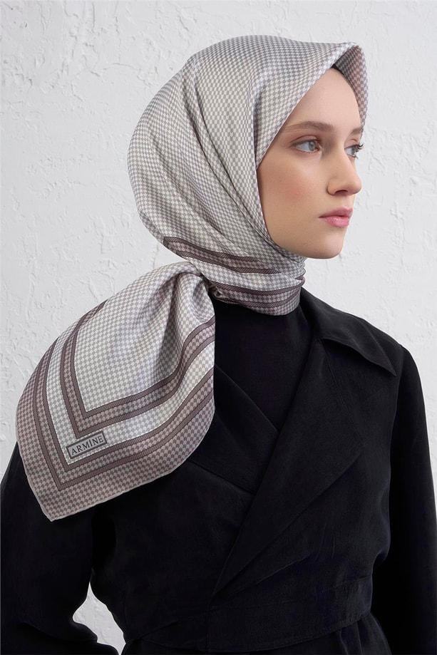 Armine Klasik Desenli Saf İpek Twill Eşarp 9404D 50
