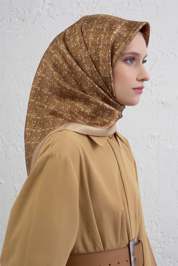 Armine Soyut Desenli Saf İpek Twill Eşarp 9405D 06