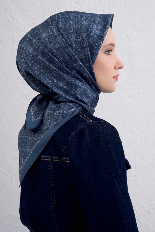Armine Soyut Desenli Saf İpek Twill Eşarp 9405D 31