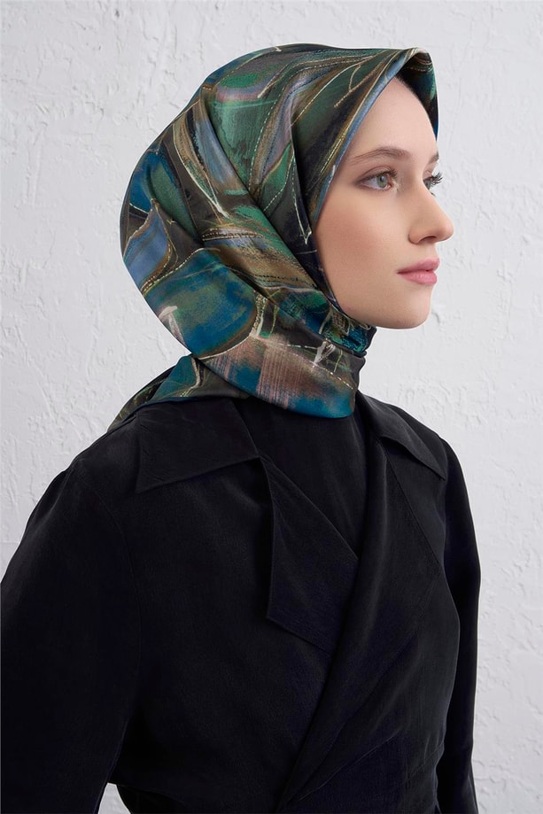 Armine Çiçek Desenli Saf İpek Twill Eşarp 9406D 35