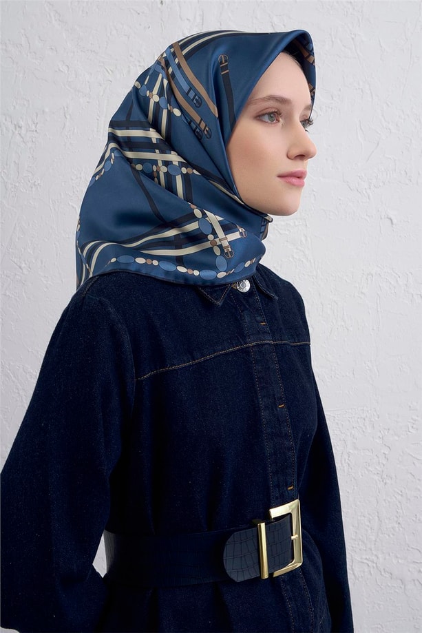 Armine Obje Desenli Saf İpek Twill Eşarp 9407D 33