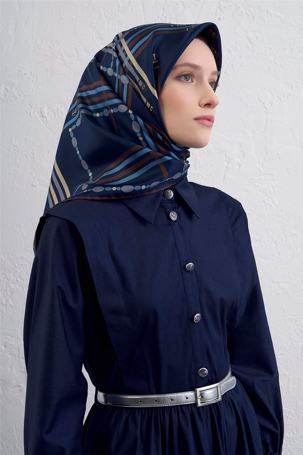 Armine Obje Desenli Saf İpek Twill Eşarp 9407D 83