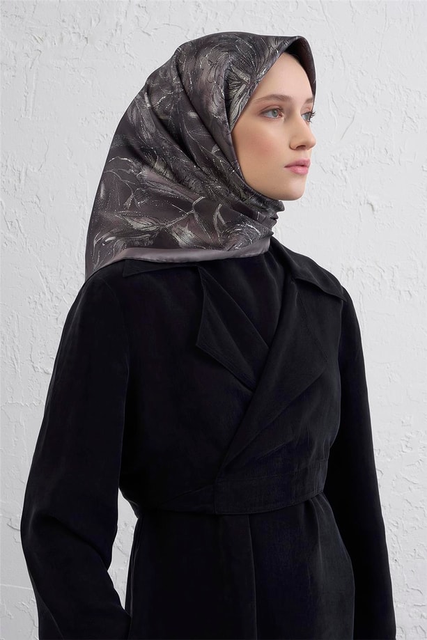 Armine Çiçek Desenli Saf İpek Twill Eşarp 9409D 07