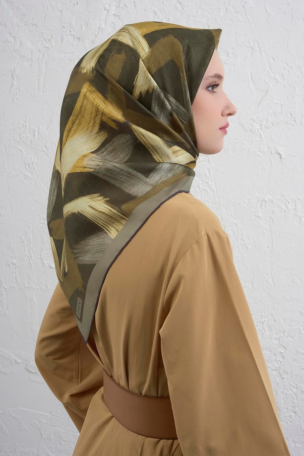 Armine Geometrik Desenli Saf İpek Twill Eşarp 9413D 04