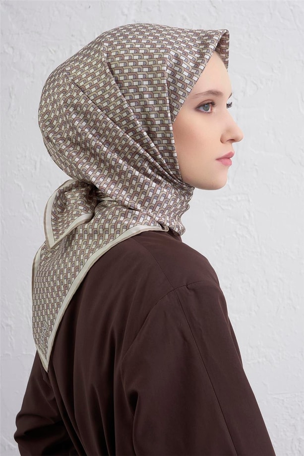 Armine Geometrik Desenli Saf İpek Twill Eşarp 9417D 85