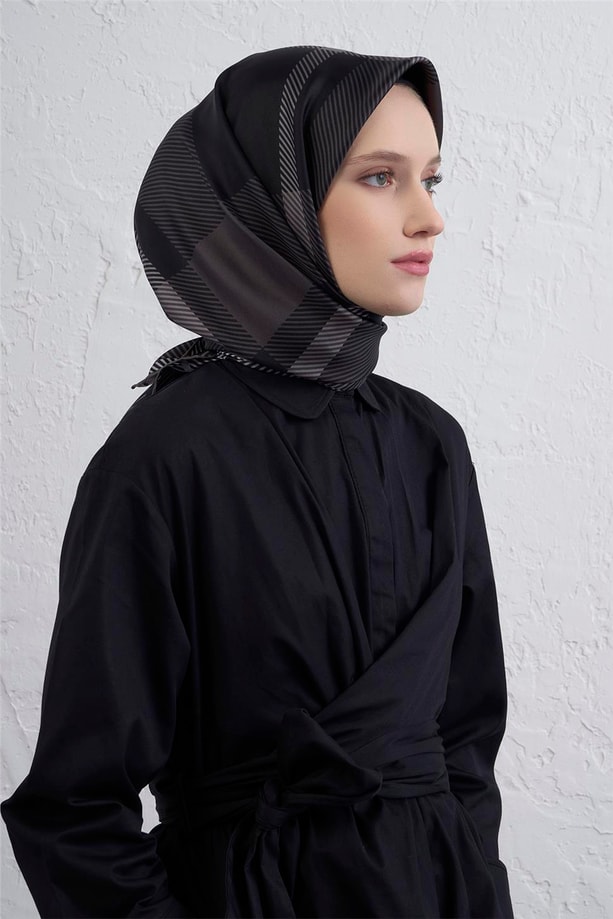 Armine Geometrik Desenli Saf İpek Twill Eşarp 9418D 81