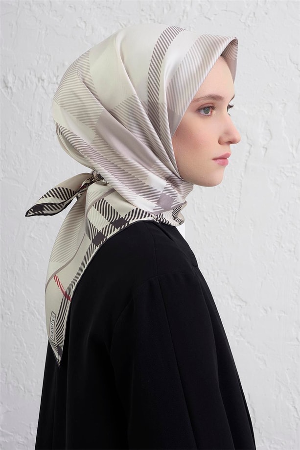 Armine Geometrik Desenli Saf İpek Twill Eşarp 9418D 82