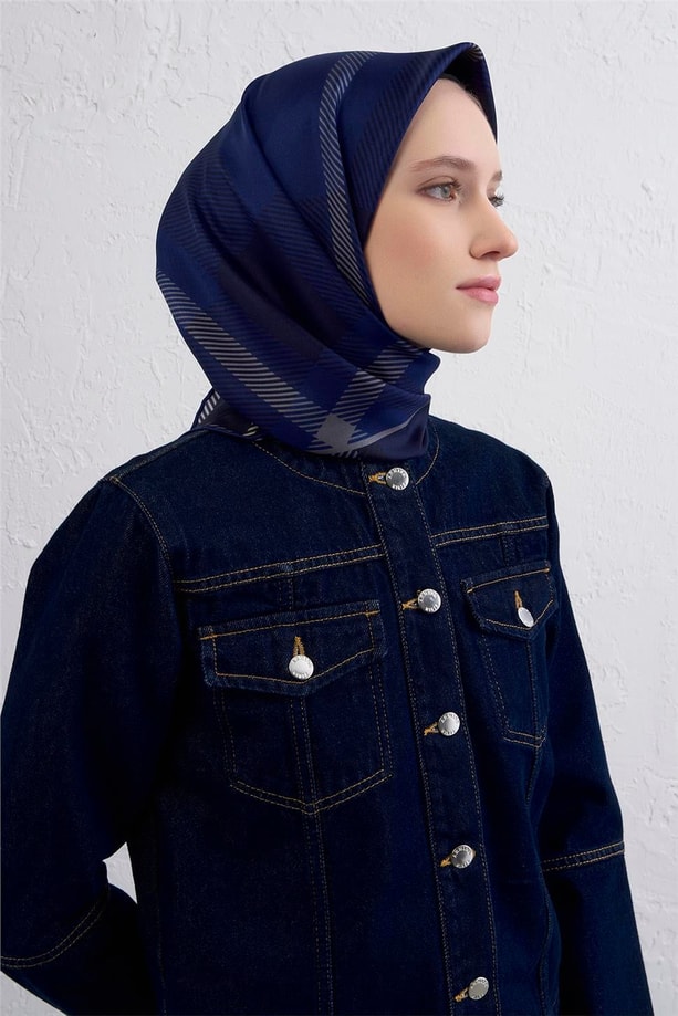 Armine Saf İpek Sura Eşarp 9418D 51