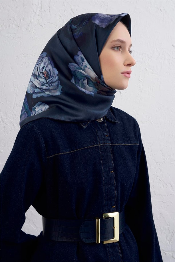 Armine Çiçek Desenli Saf İpek Twill Eşarp 9419D 56
