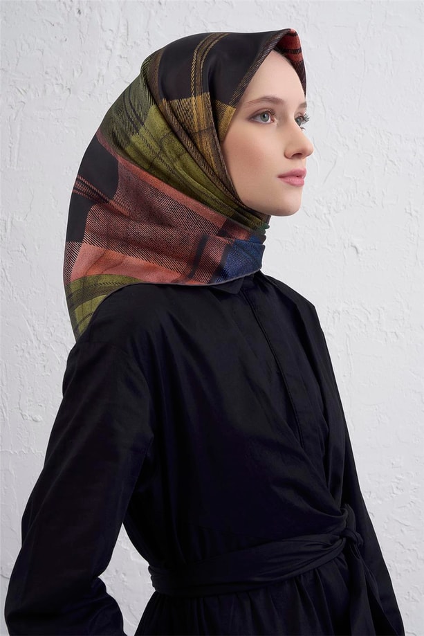 Armine Geometrik Desenli Saf İpek Twill Eşarp 9424D 80