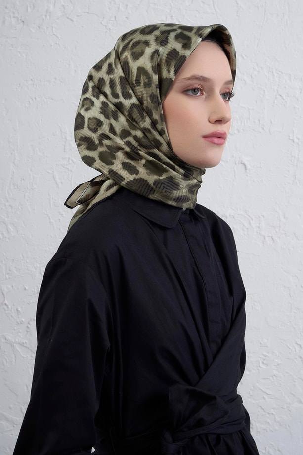 Armine Saf İpek Sura Eşarp 9425D 32