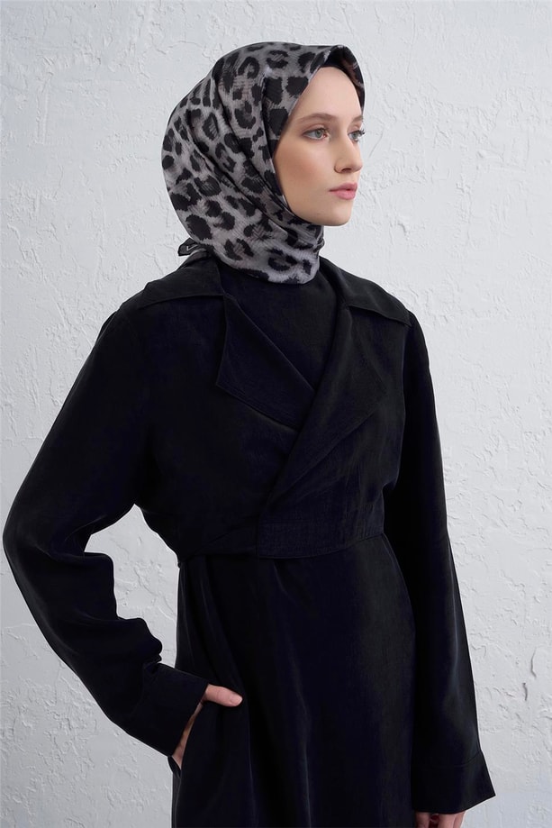 Armine Klasik Desenli Saf İpek Twill Eşarp 9425D 51