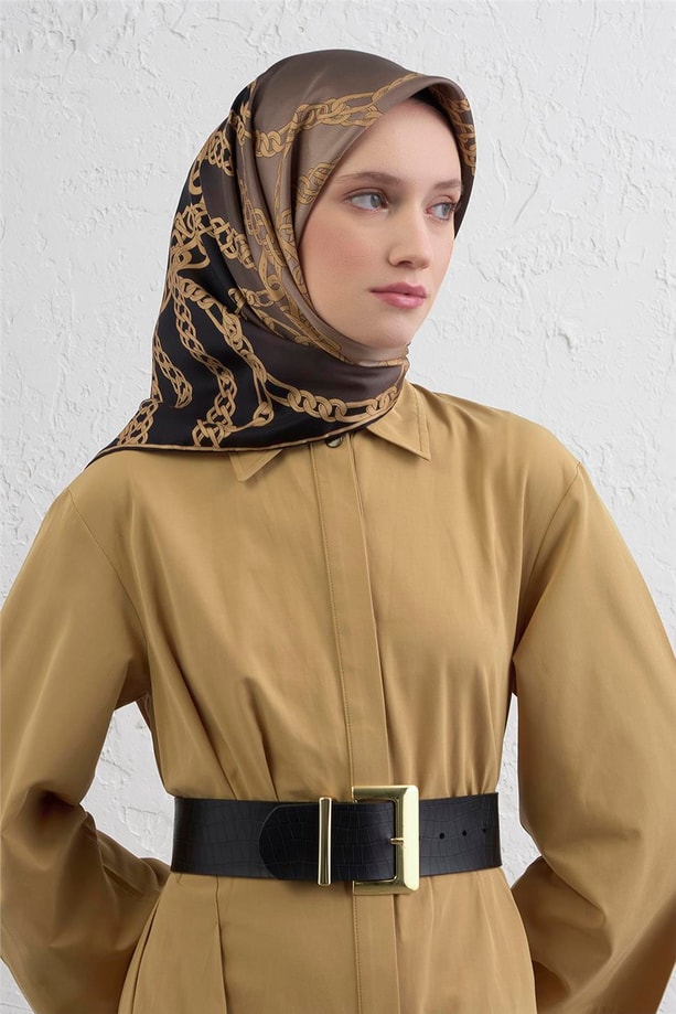 Armine Geometrik Desenli Saf İpek Twill Eşarp 9427D 02