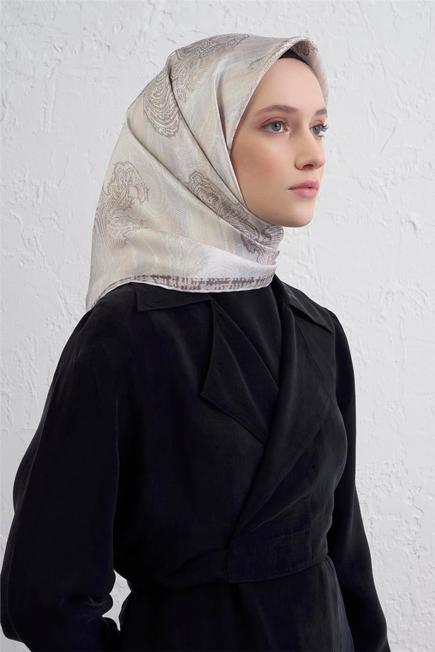 Armine Klasik Desenli Saf İpek Twill Eşarp 9428D 35