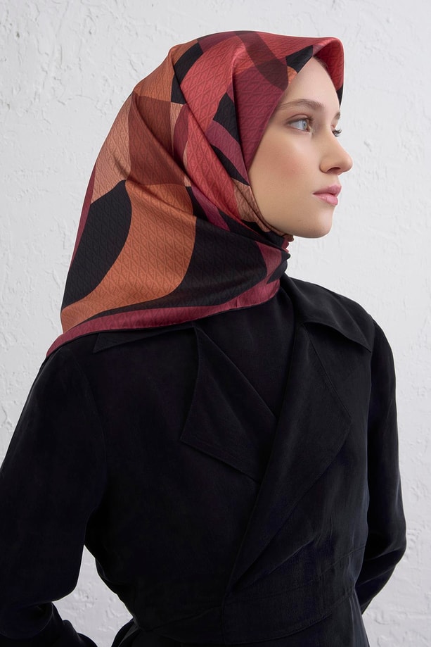 Armine Monogram Desenli Saf İpek Twill Eşarp 9429D 04