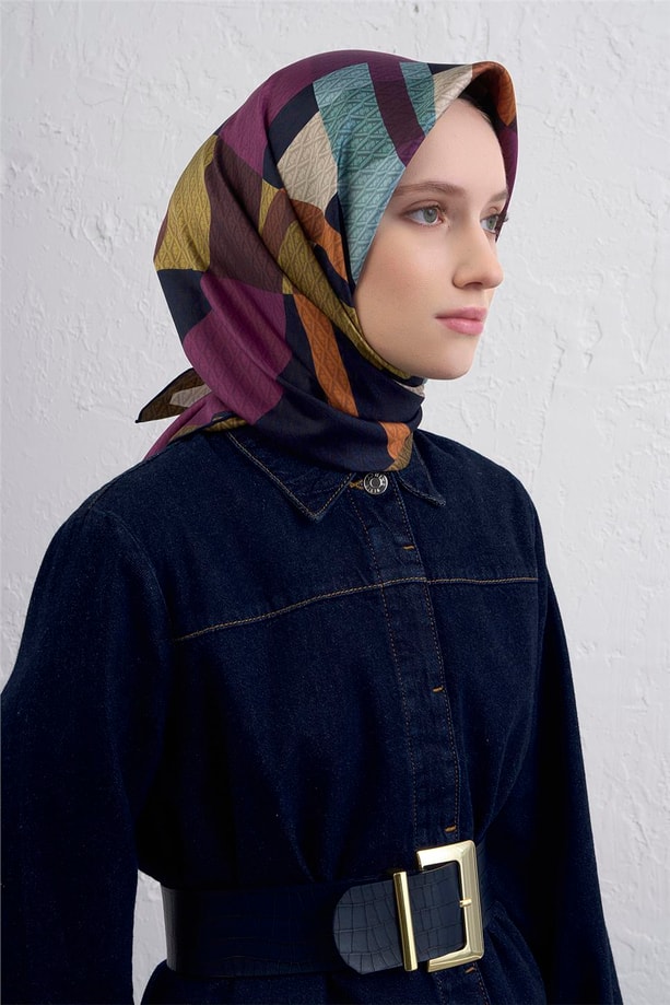 Armine Monogram Desenli Saf İpek Twill Eşarp 9429D 80