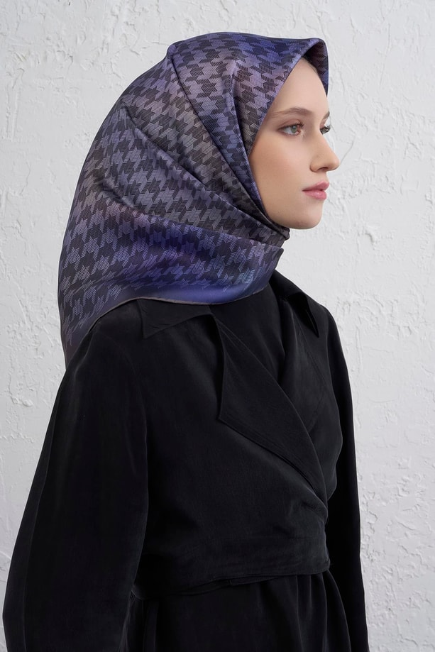 Armine Klasik Desenli Saf İpek Twill Eşarp 9434D 15