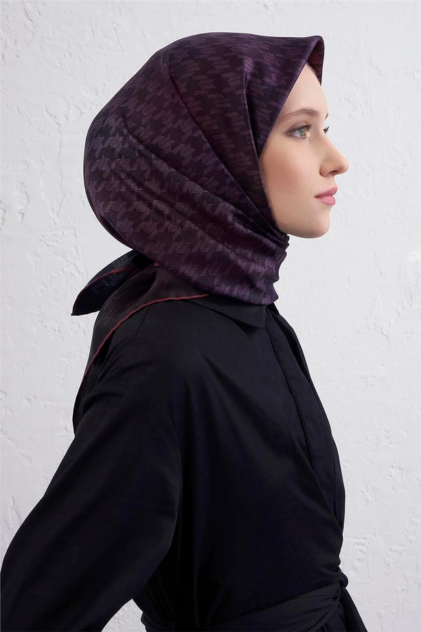 Armine Klasik Desenli Saf İpek Twill Eşarp 9434D 55