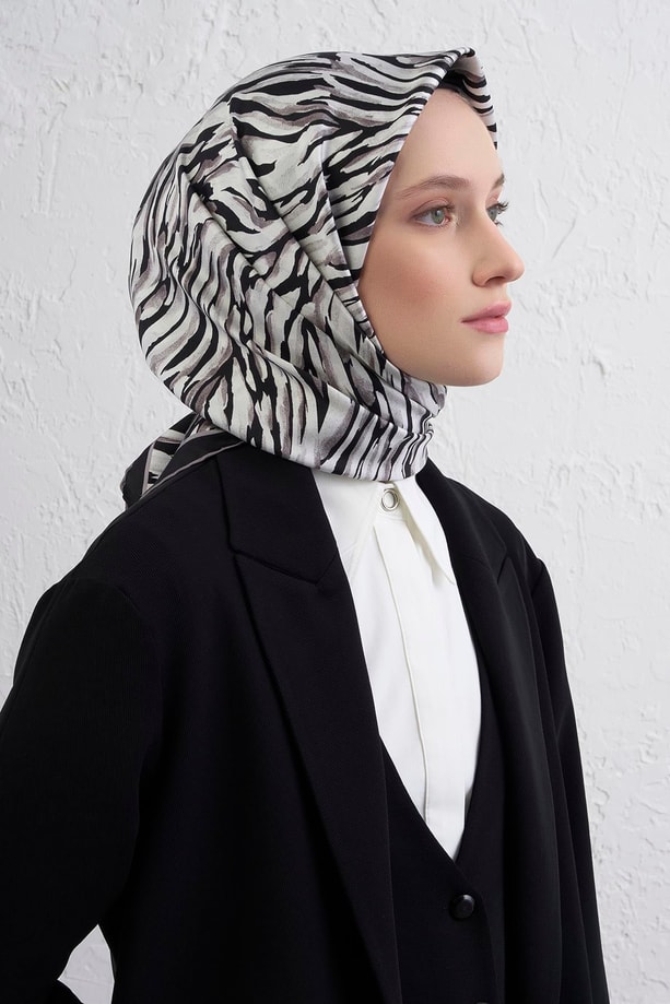 Armine Saf İpek Sura Eşarp 9435D 09