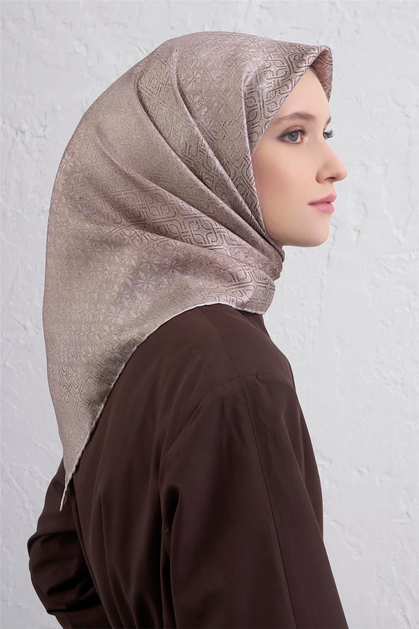 Armine Klasik Desenli Saf İpek Twill Eşarp 9437D 06