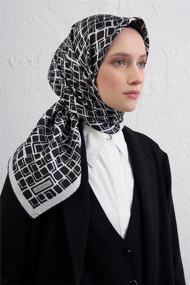 Armine Geometrik Desenli Saf İpek Twill Eşarp 9438D 59