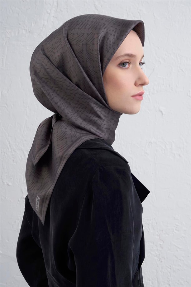 Armine Monogram Desenli Saf İpek Twill Eşarp 9440D 60