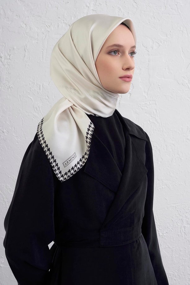 Armine Su Yolu Desenli Saf İpek Twill Eşarp 9443D 03