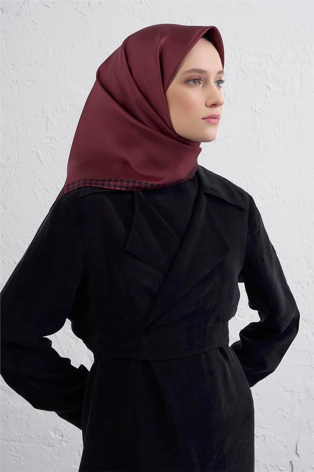 Armine Su Yolu Desenli Saf İpek Twill Eşarp 9443D 04