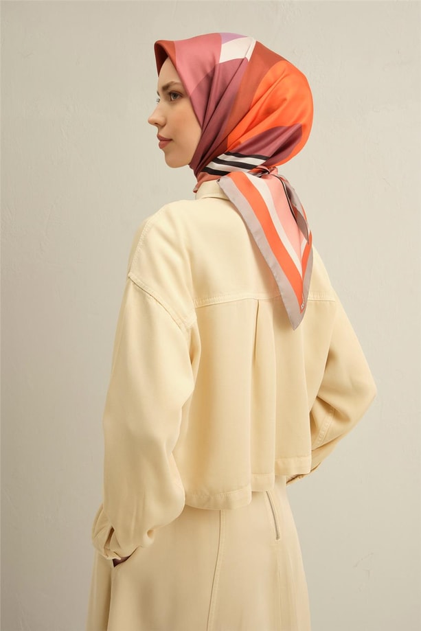 Armine Desenli Saf İpek Twill Eşarp 9313- 37
