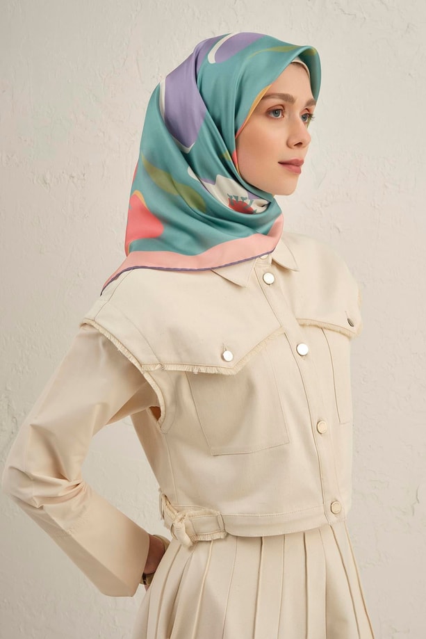 Armine Desenli Saf İpek Twill Eşarp 9317- 01
