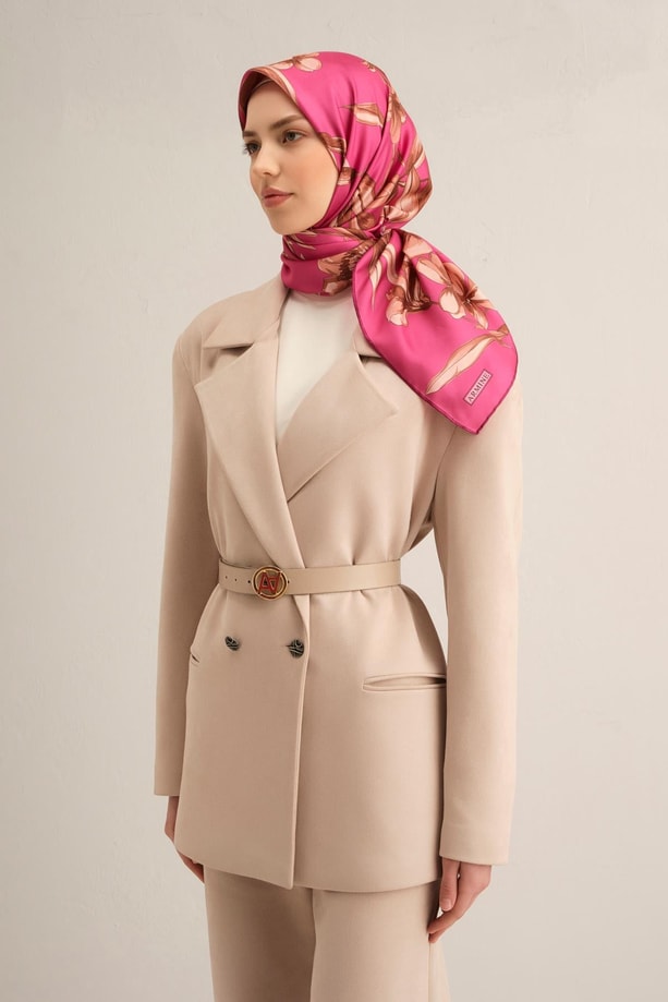 Armine Desenli Saf İpek Sura Eşarp 9324-55