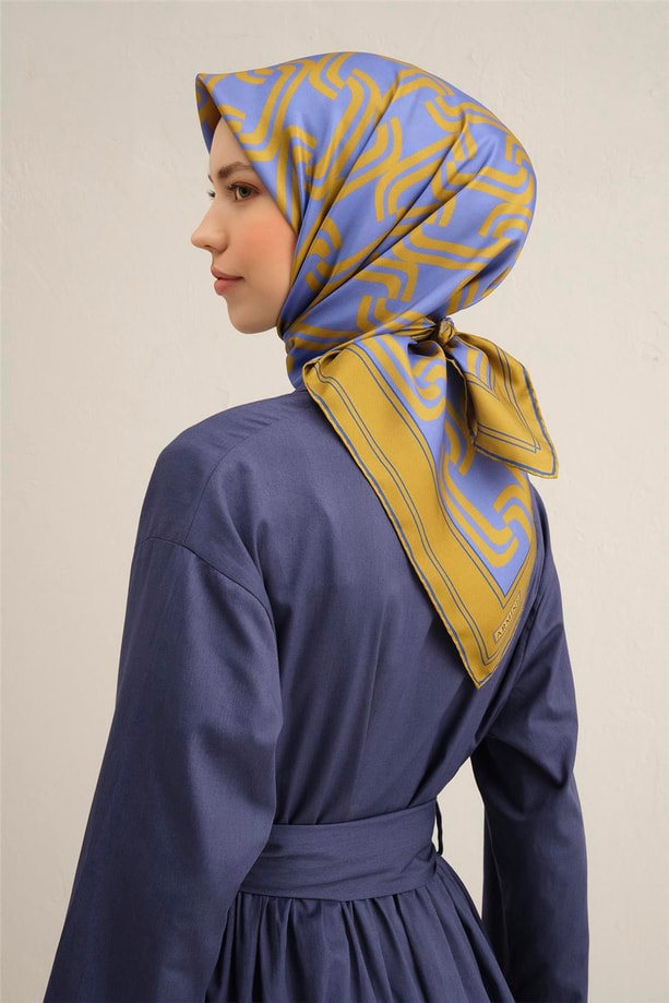 Armine Desenli Saf İpek Twill Eşarp 9343- 01