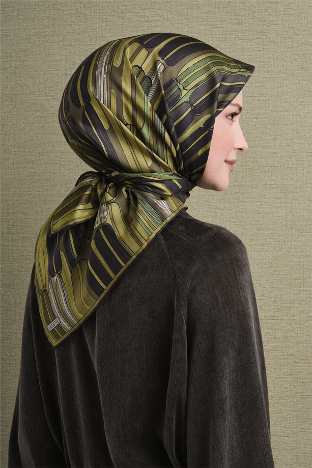 Armine Saf İpek Sura Eşarp 9616D 82