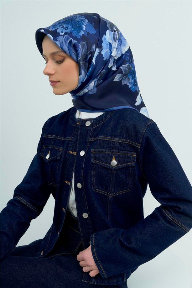 Armine  Saf İpek Twill Eşarp 9520D 05
