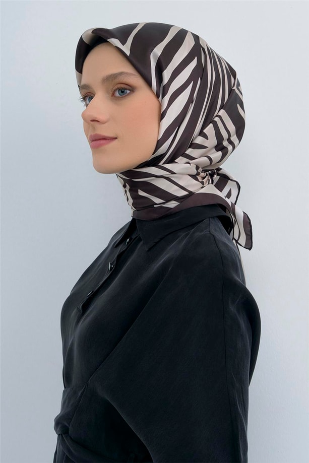 Armine  Saf İpek Twill Eşarp 9550D 33