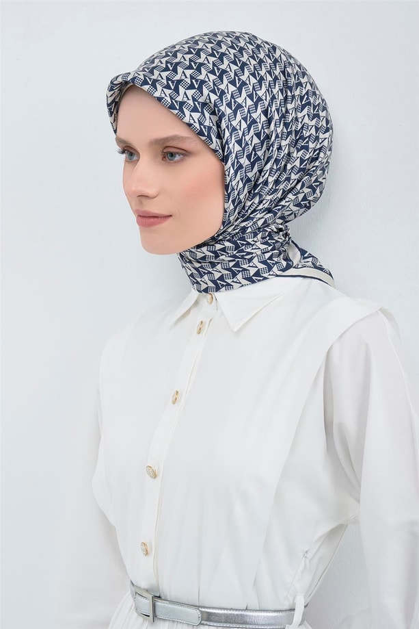 Armine  Saf İpek Twill Eşarp 9556D 81