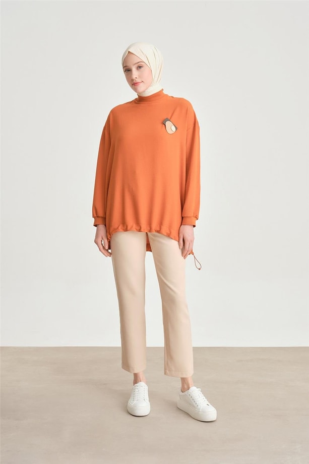 Armine Broşlu Bluz ORT3100 Tarçın